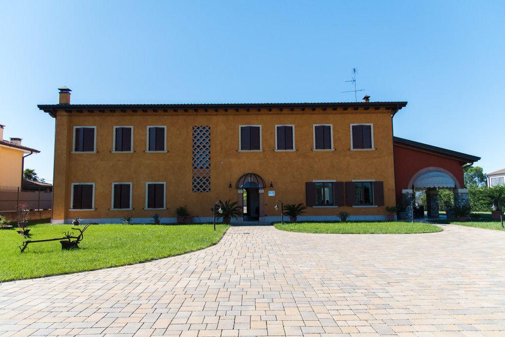 Agriturismo Bacche Di Bosco Villa Верона Екстериор снимка